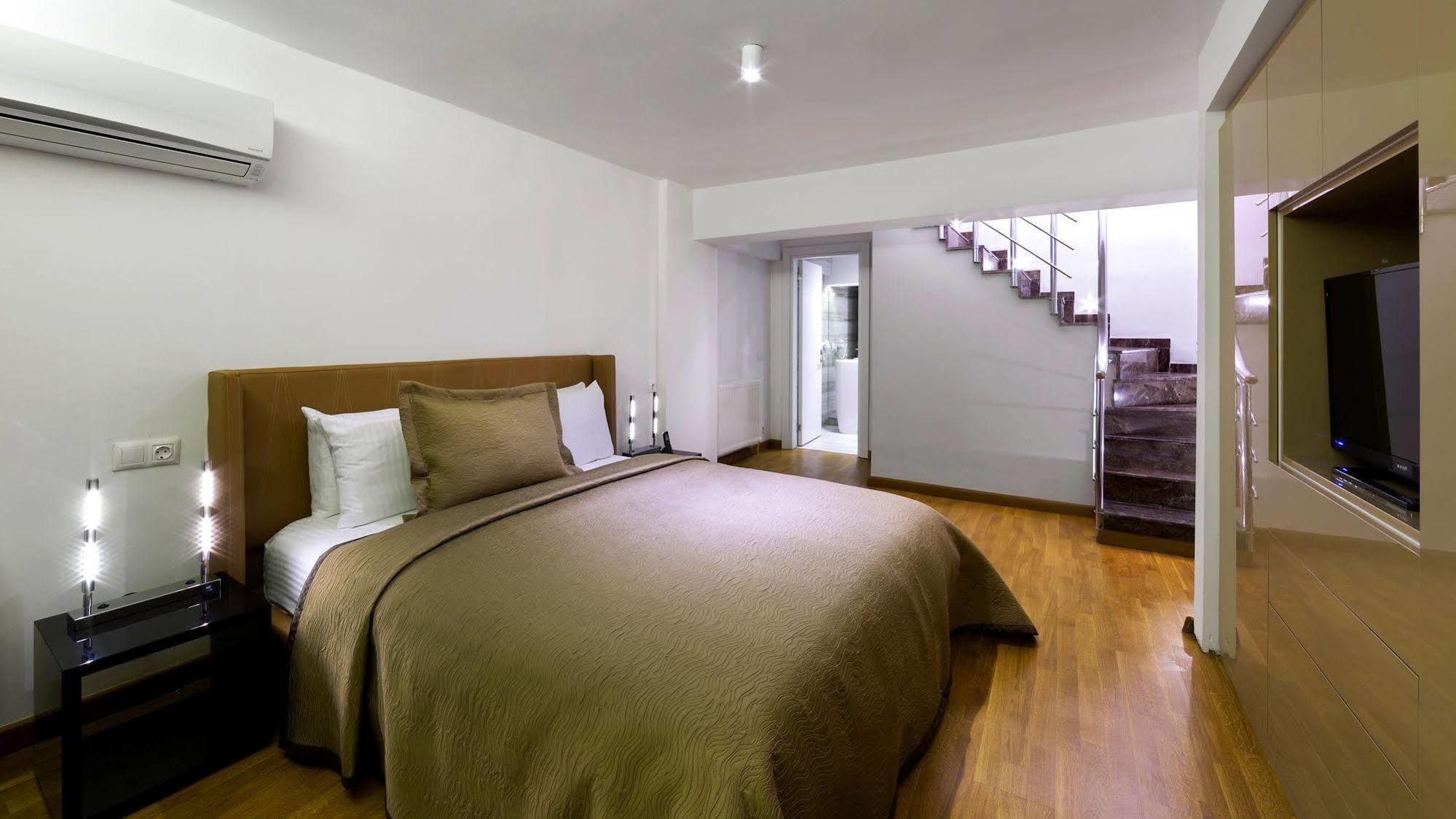 The Place Suites By Cey Istanbulská provincie Exteriér fotografie